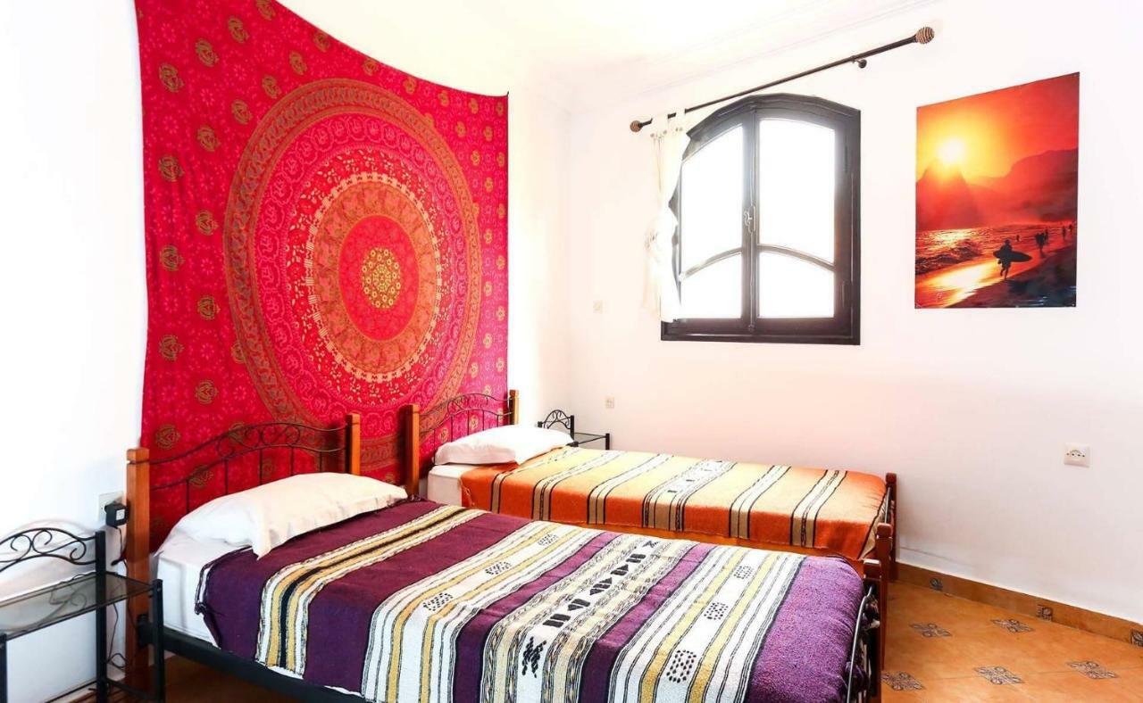 Salt House Morocco - Surf & Yoga Camp Bed and Breakfast Tamraght Exteriör bild